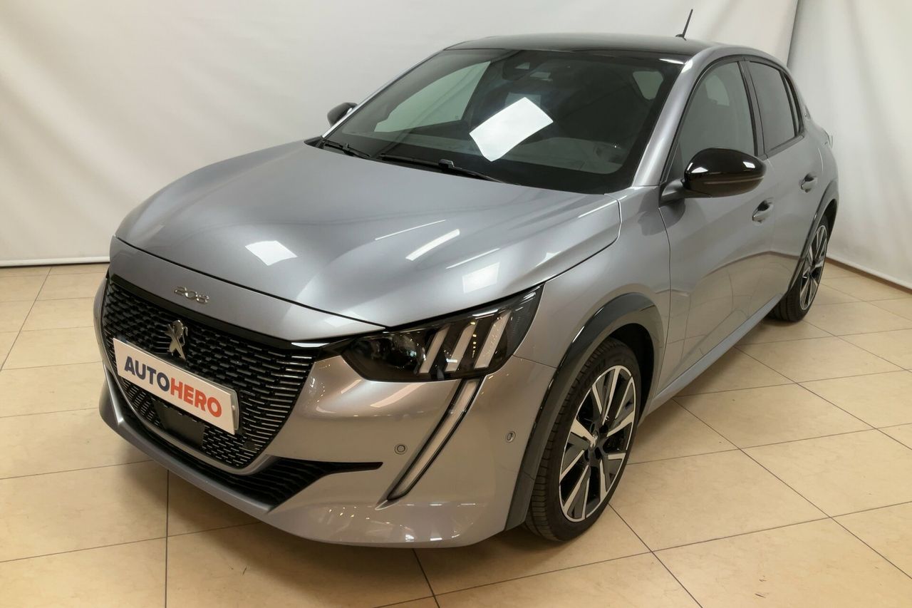 peugeot 208 2022 /