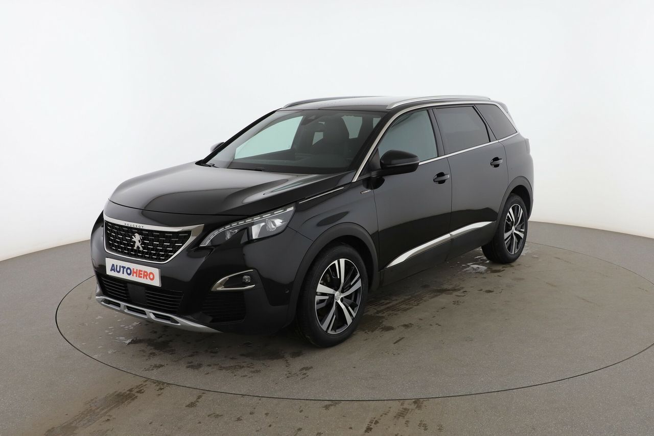 peugeot 5008 2020 /