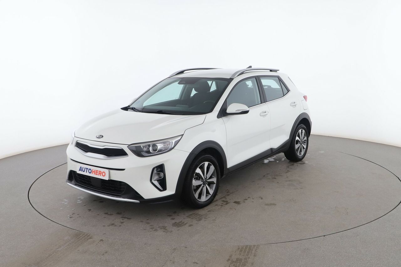 kia stonic 2021 /