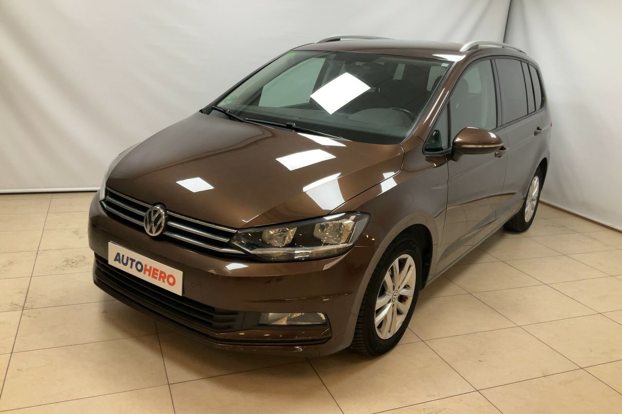 volkswagen touran 2017 /