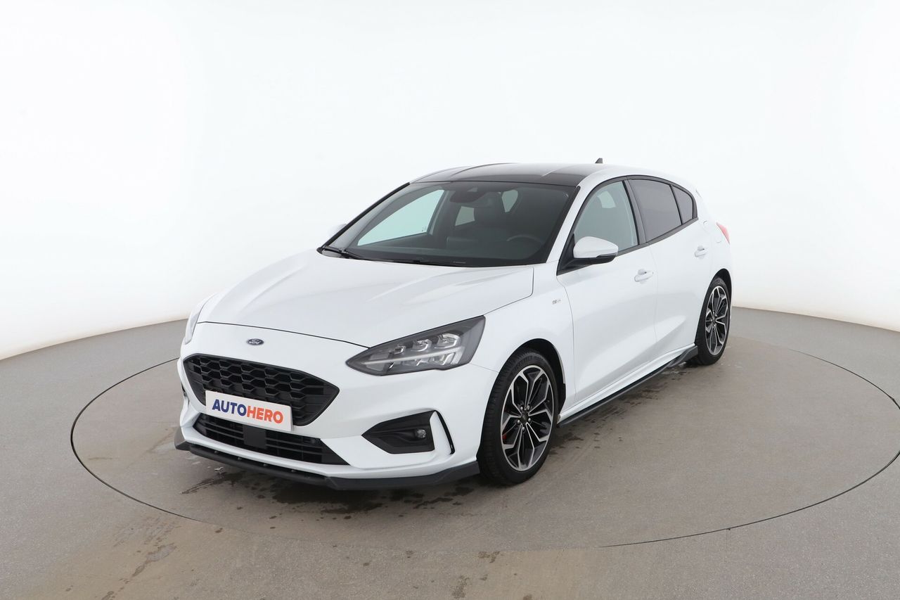 ford focus 2021 /