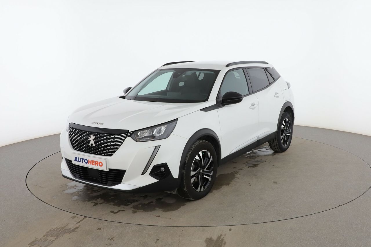 peugeot 2008 2021 /