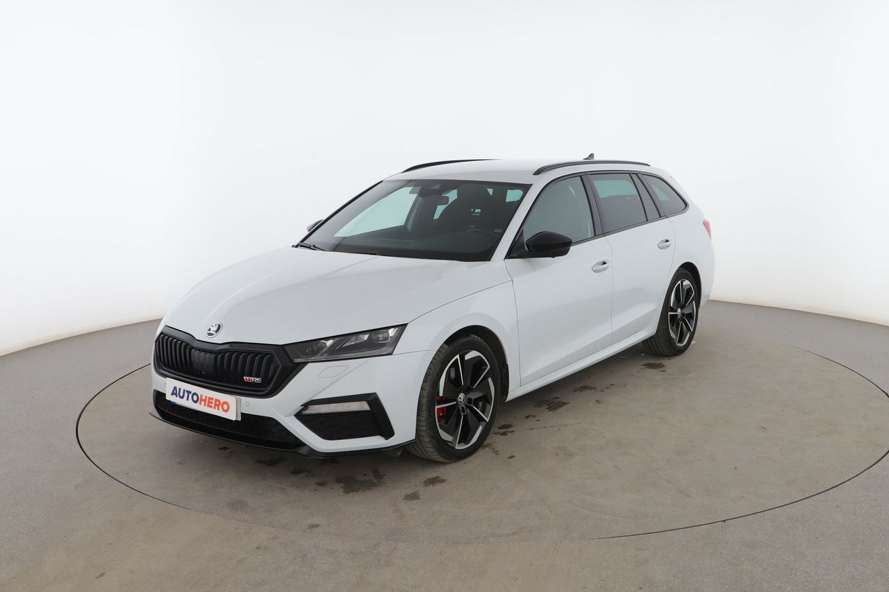 skoda octavia 2023 /