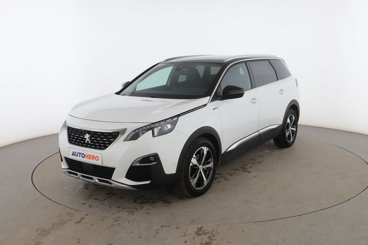 peugeot 5008 2017 /