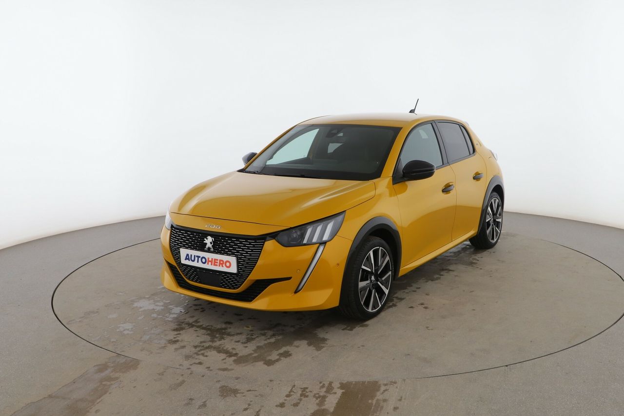 peugeot 208 2021 /