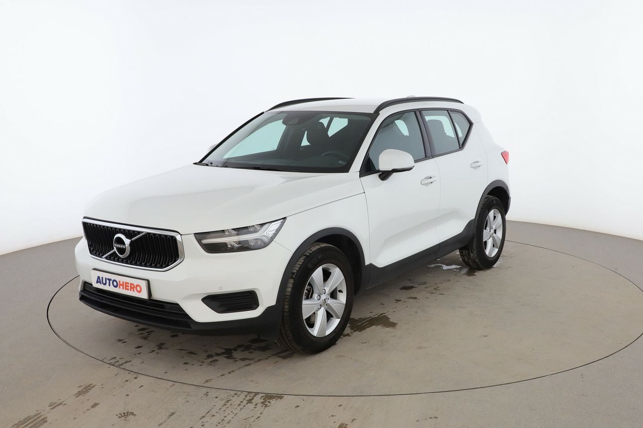 volvo xc40 2021 /