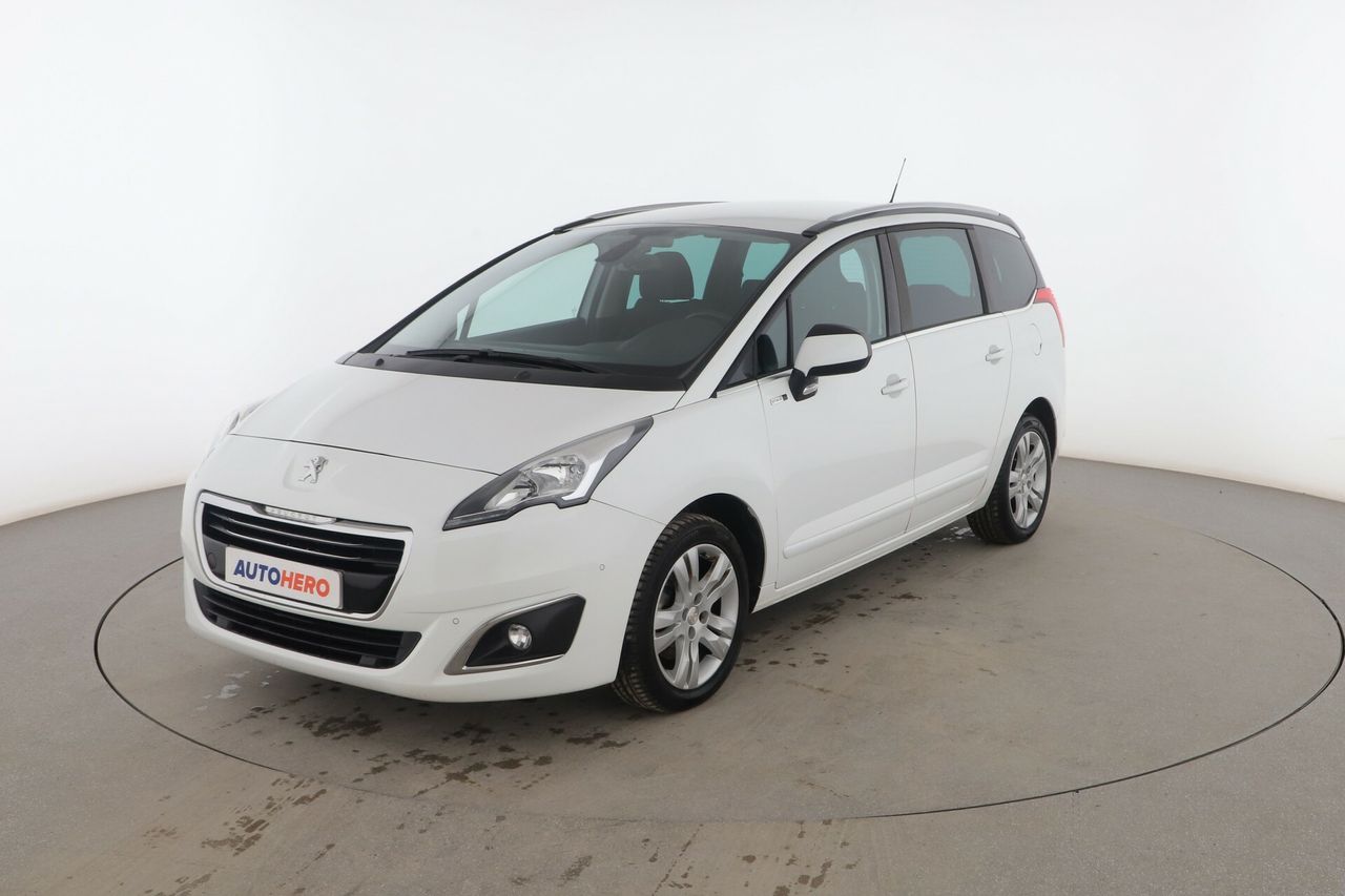 peugeot 5008 2016 /