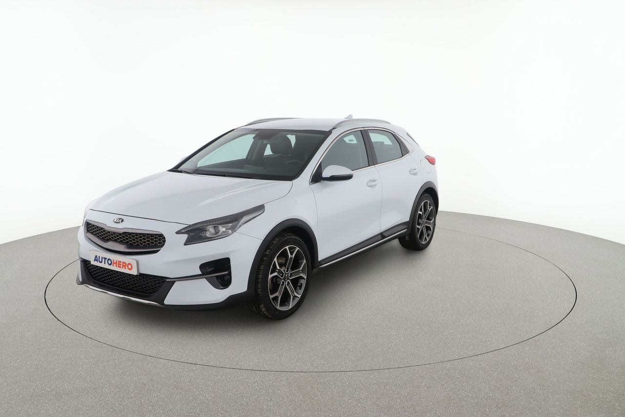 kia xceed 2020 /
