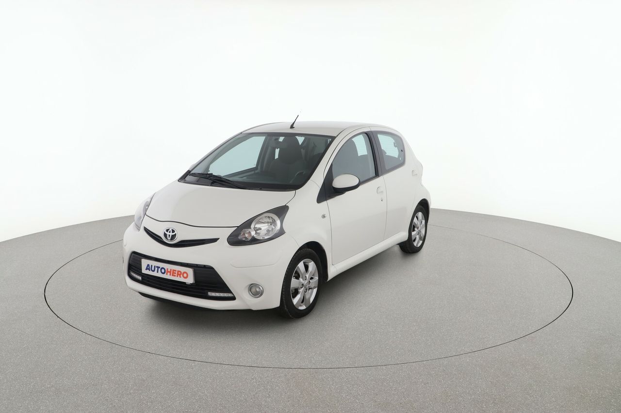 toyota aygo 2013 /