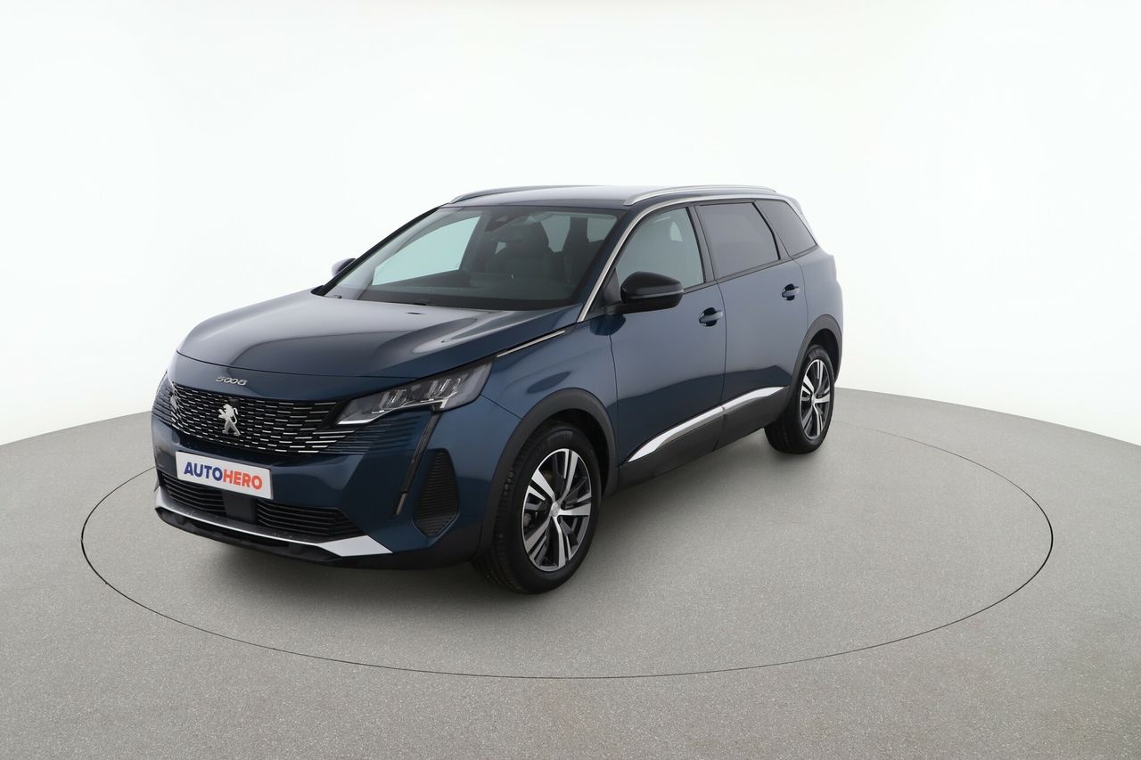 peugeot 5008 2022 /
