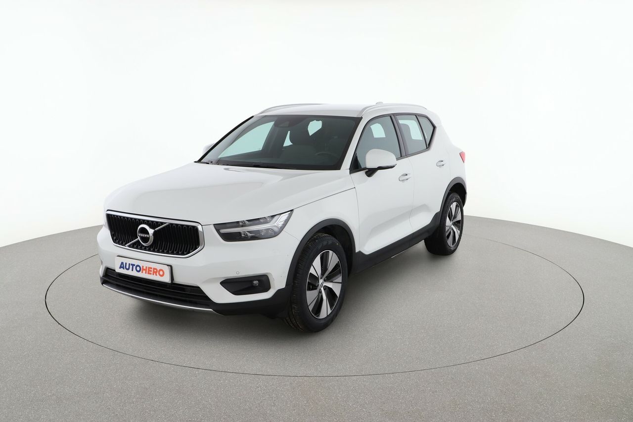 volvo xc40 2021 /