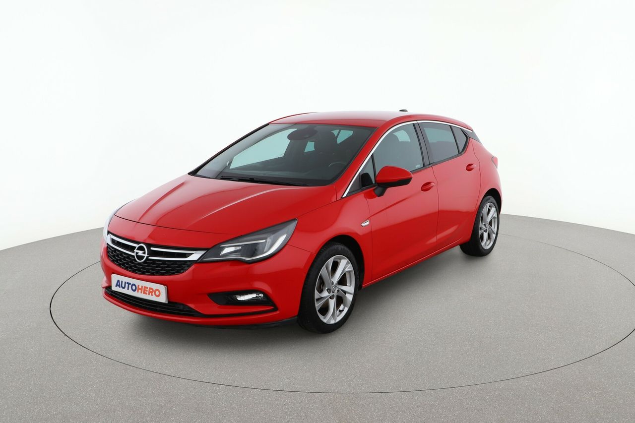 opel astra 2018 /