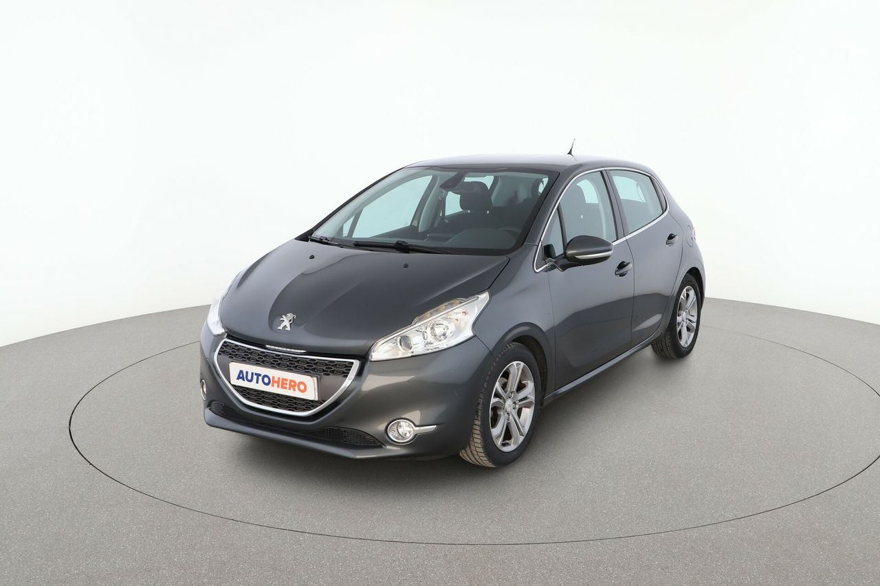 peugeot 208 2013 /