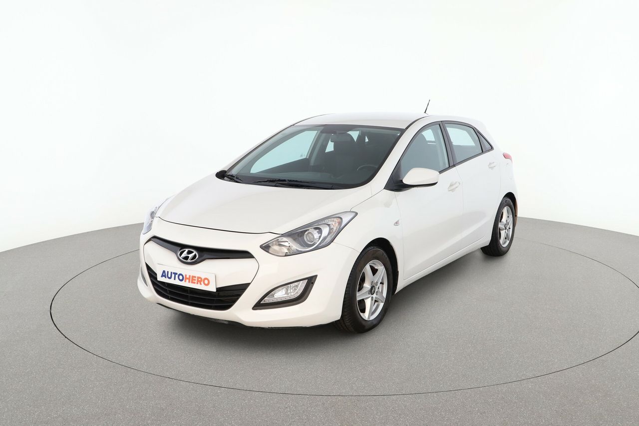 hyundai i30 2013 /