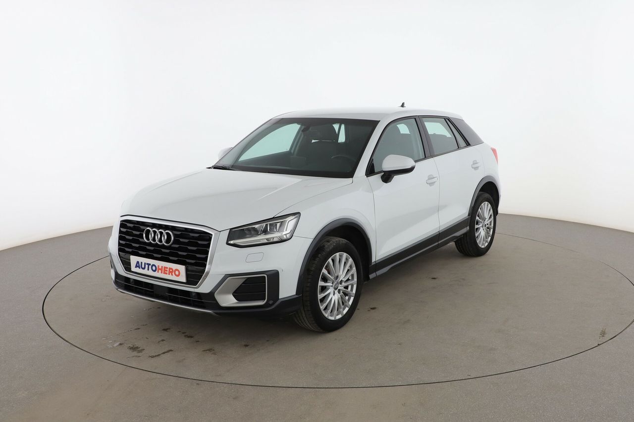 audi q2 2019 /