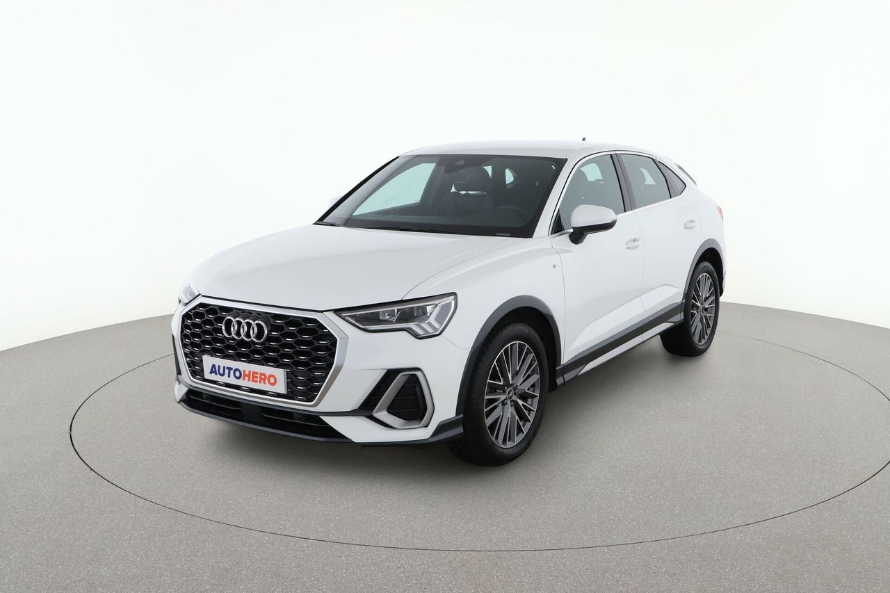 audi q3 2020 /