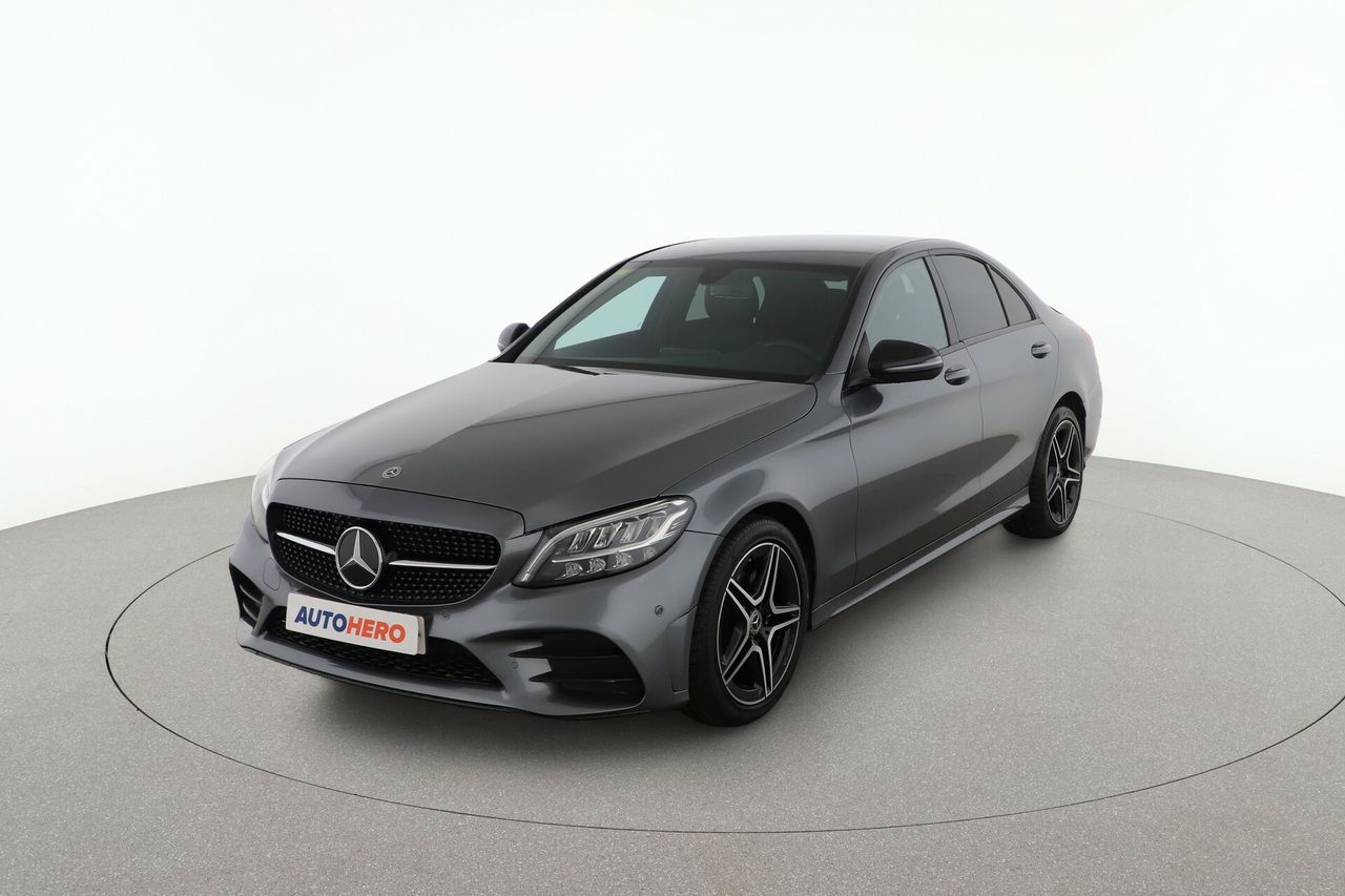 Vive estilo  de segunda mano - mercedes clase c 2020 /