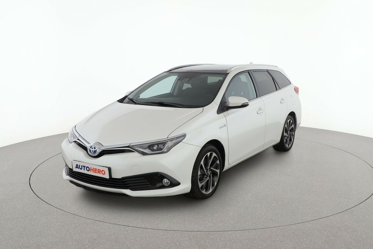 toyota auris 2015 /