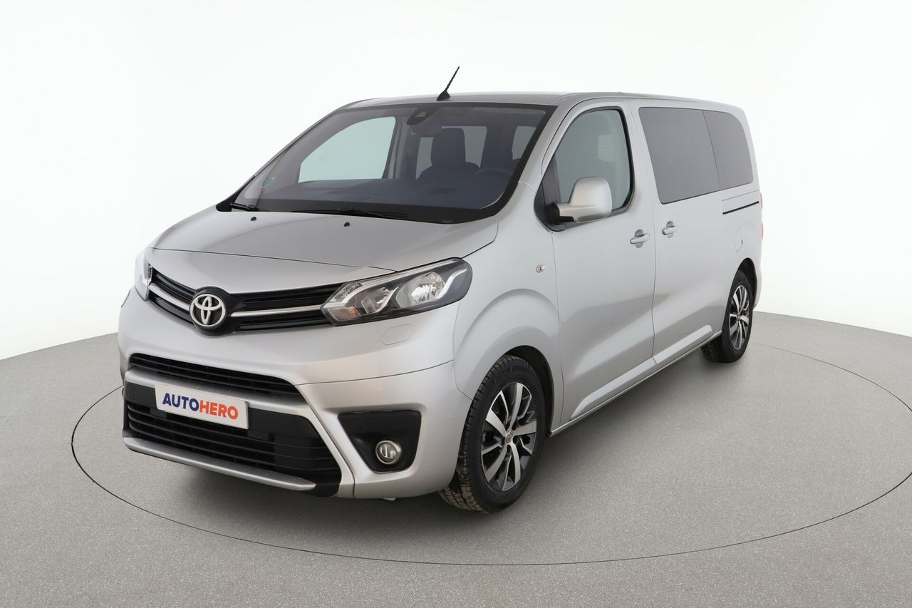 toyota proace verso 2018 /