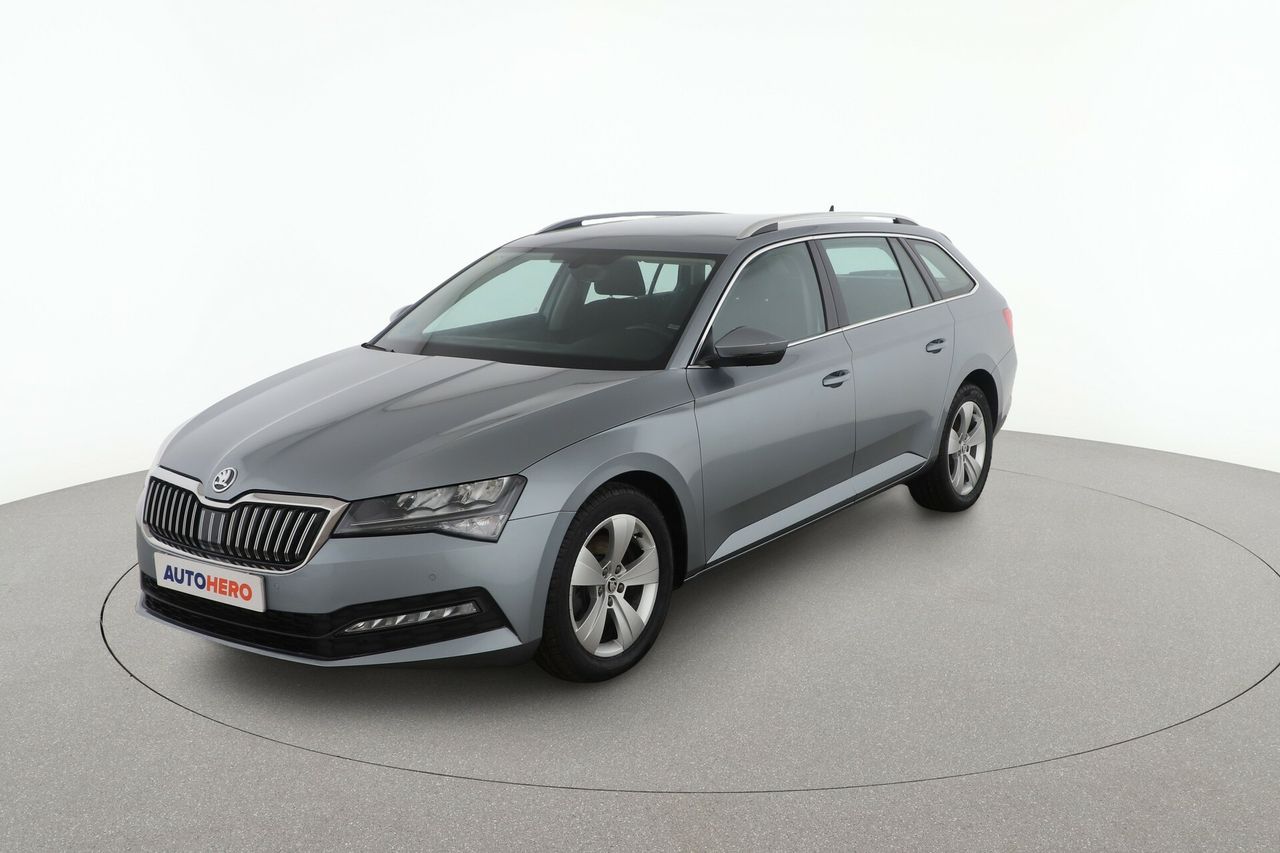 Foto skoda superb 2020 /