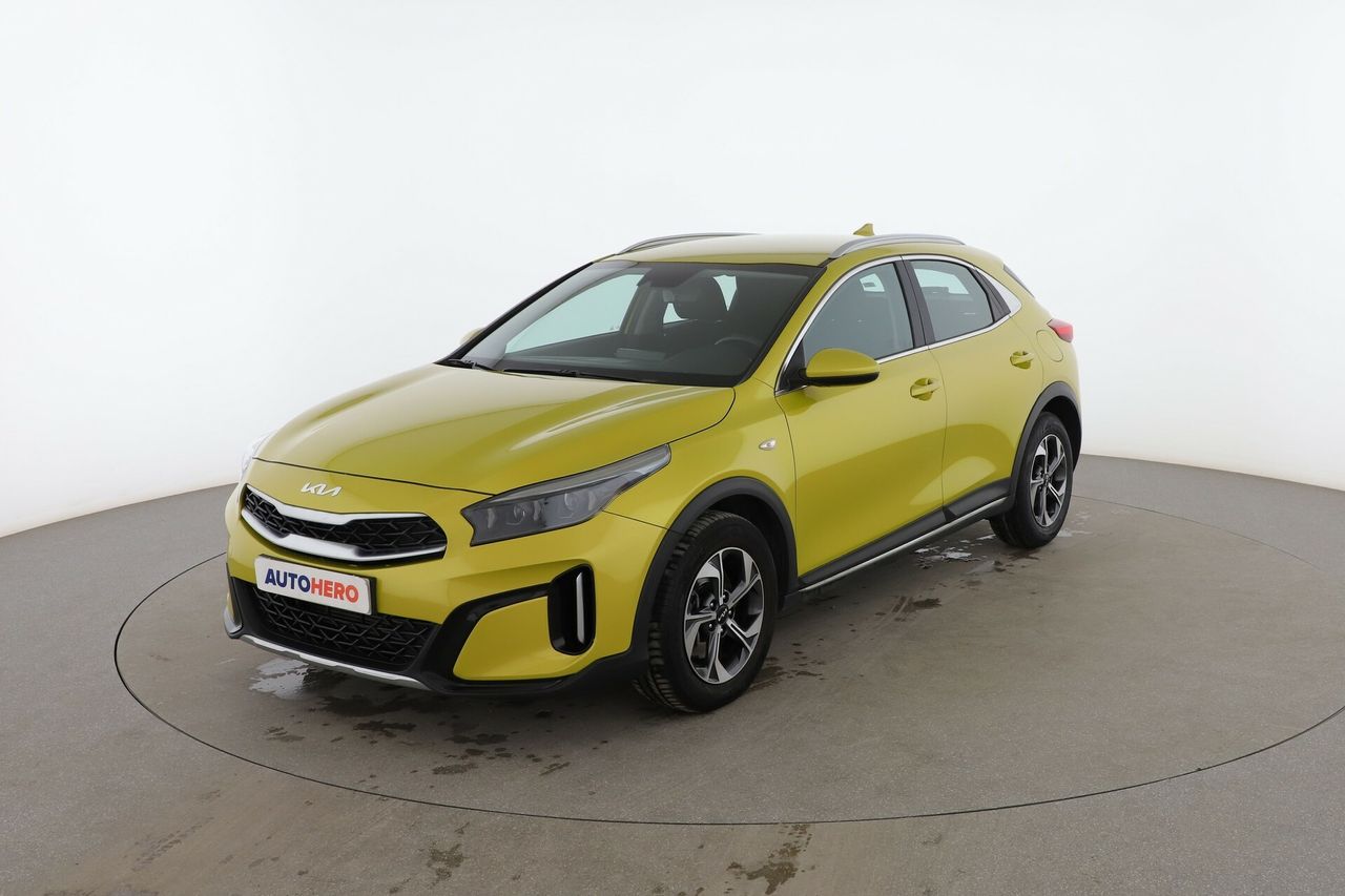 kia xceed 2022 /