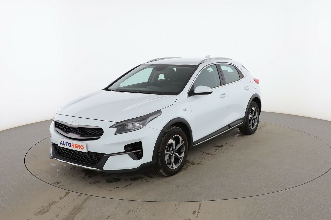 kia xceed 2022 /