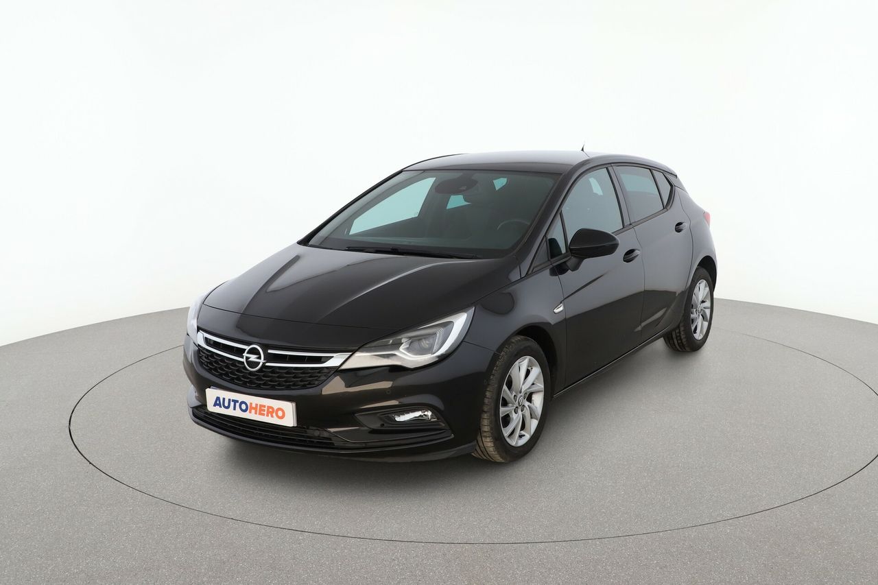 opel astra 2019 /