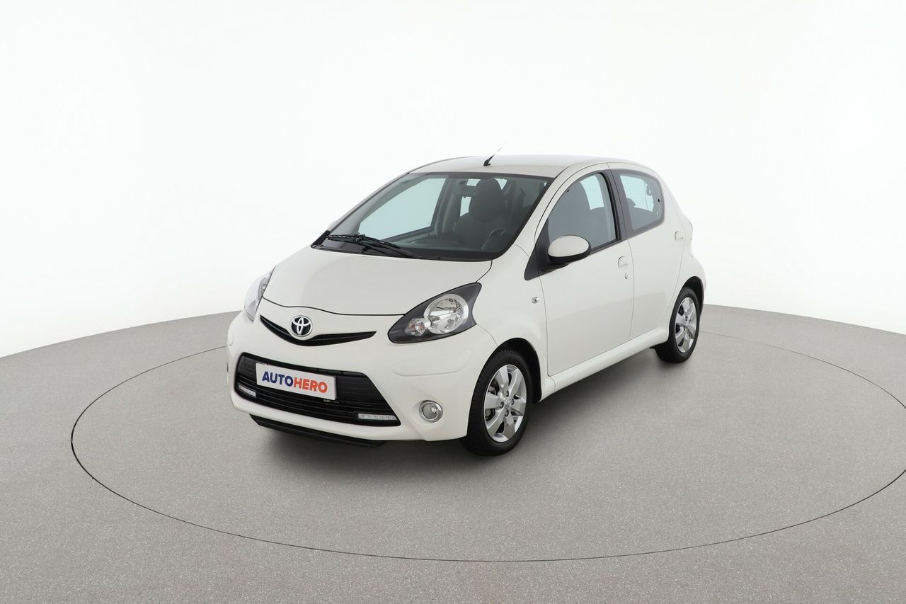toyota aygo 2013 /