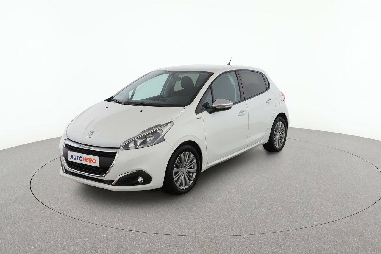 peugeot 208 2017 /