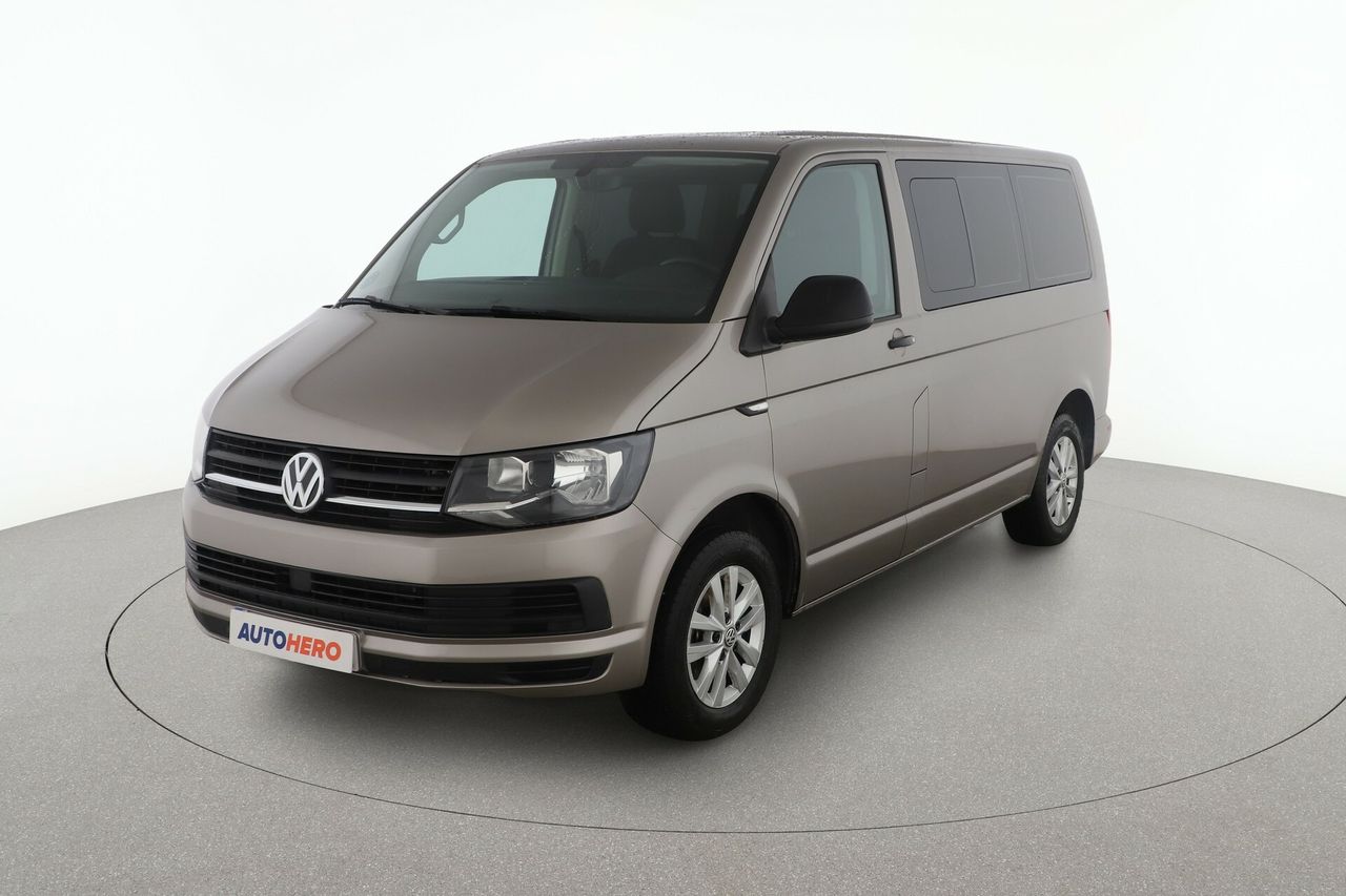 Volkswagen multivan 2024 delantera  de segunda mano - volkswagen multivan 2015 /