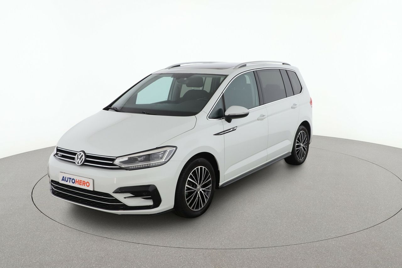 volkswagen touran 2017 /