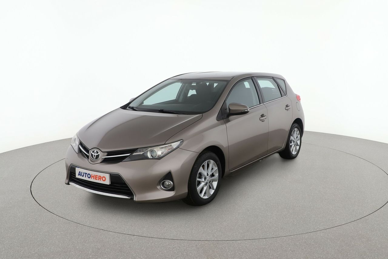 toyota auris 2014 /