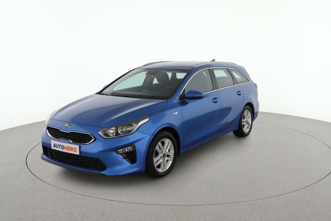 Kia ceed tourer 5 puertas  de segunda mano - kia ceed tourer 2019 /