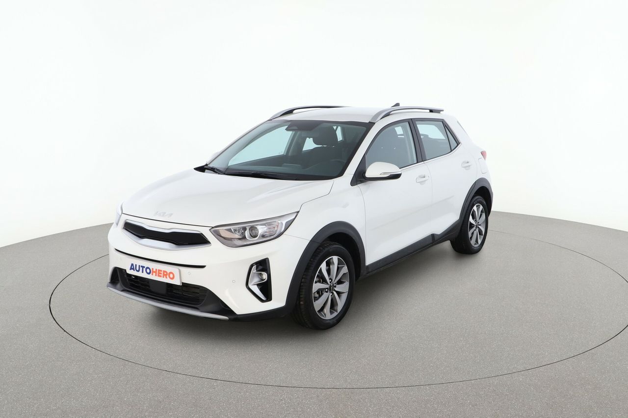 kia stonic 2022 /