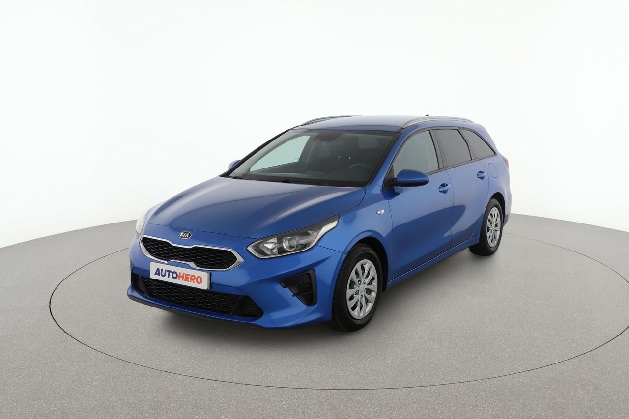 Kia ceed tourer 5 puertas  de segunda mano - kia ceed tourer 2019 /