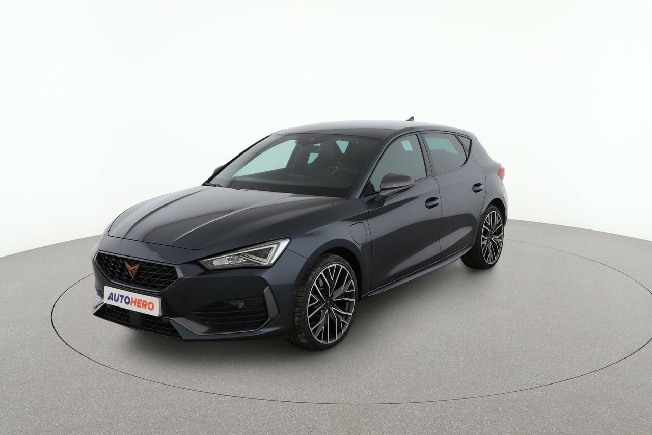 Tu hogar centro ciudad  de segunda mano - cupra león 2021 /