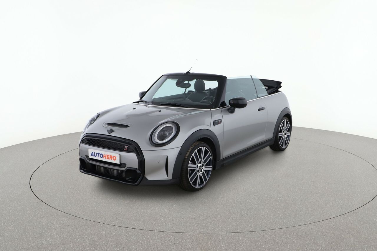 mini cabrio 2024 /