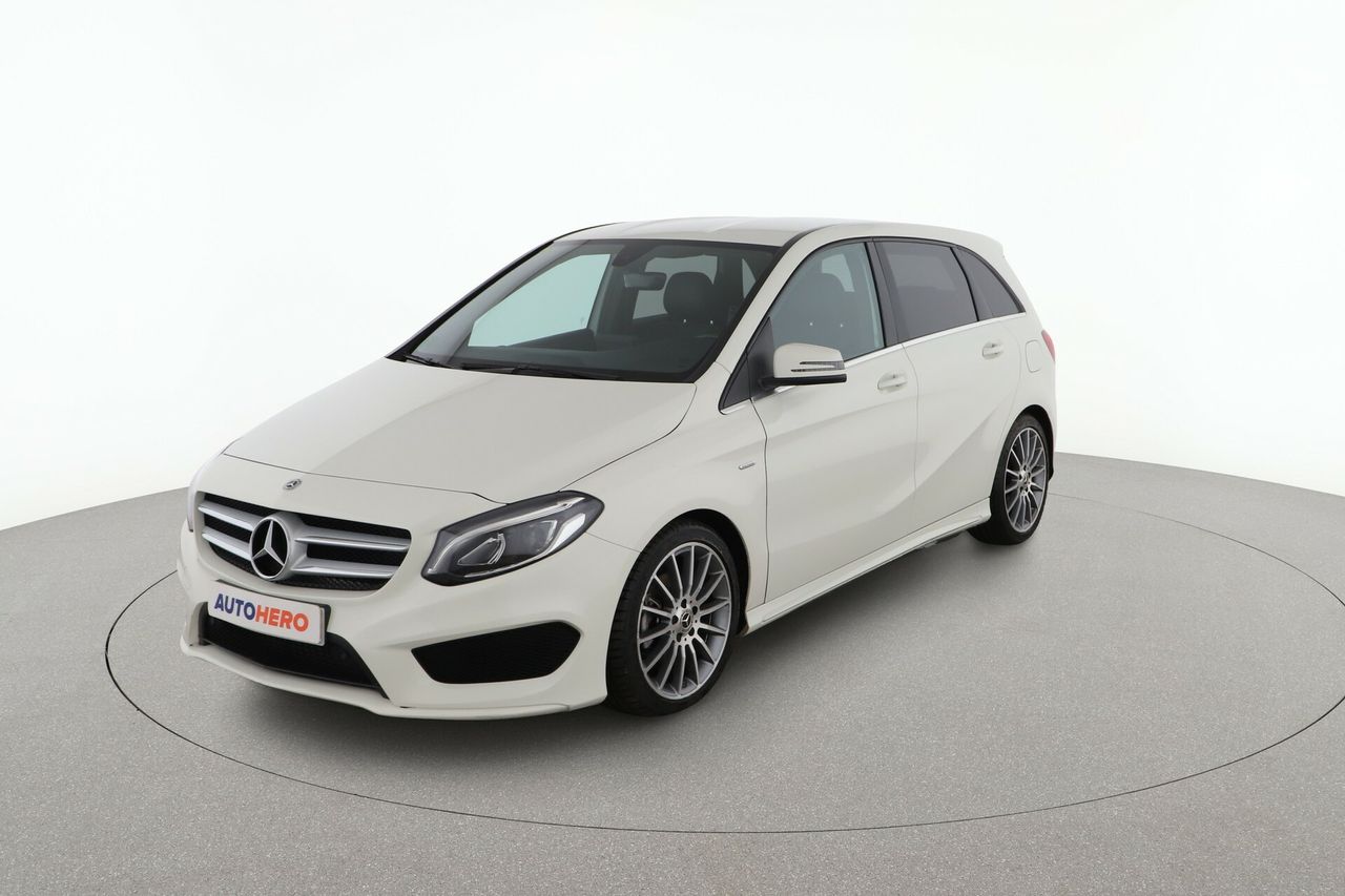 Clase a espejos plegables  de segunda mano - mercedes clase b 2018 /