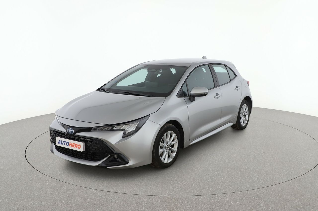 toyota corolla 2023 /