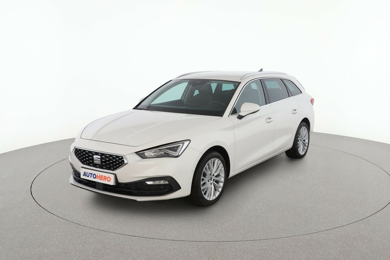 Infiniti  de segunda mano - seat leon 2022 /