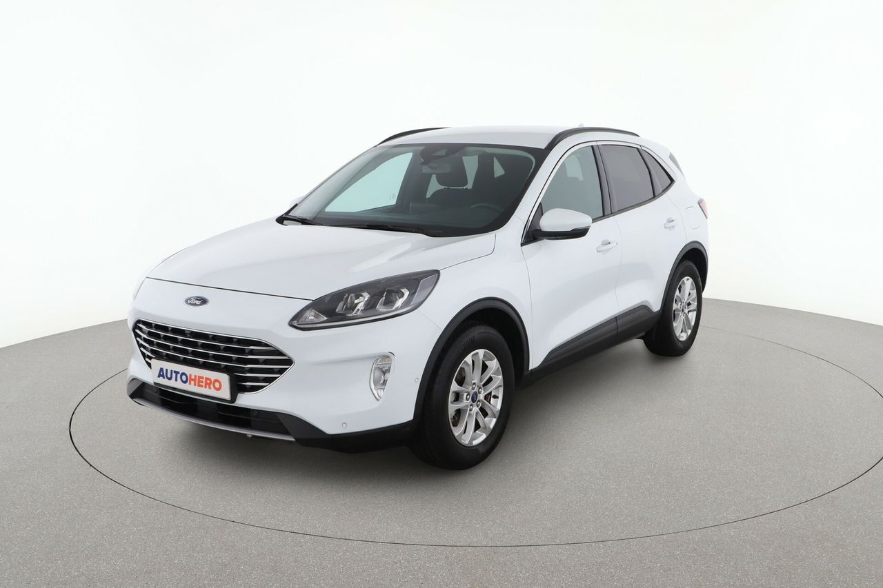 Ford transit traccion delantera  de segunda mano - ford kuga 2022 /