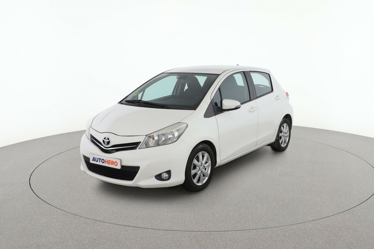 toyota yaris 2013 /