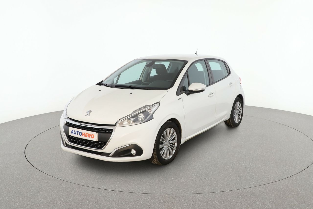 peugeot 208 2019 /