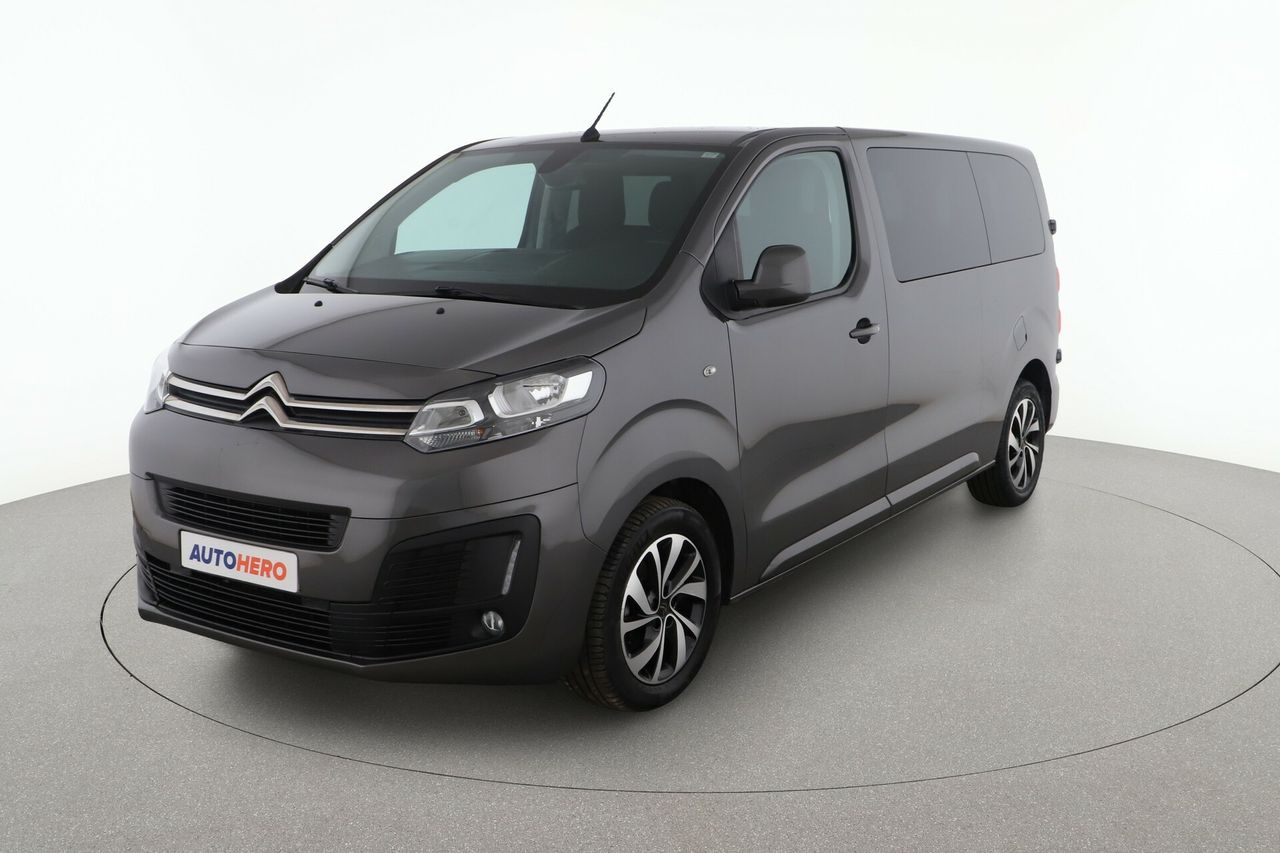 Remolque coche  de segunda mano - citroën spacetourer 2020 /