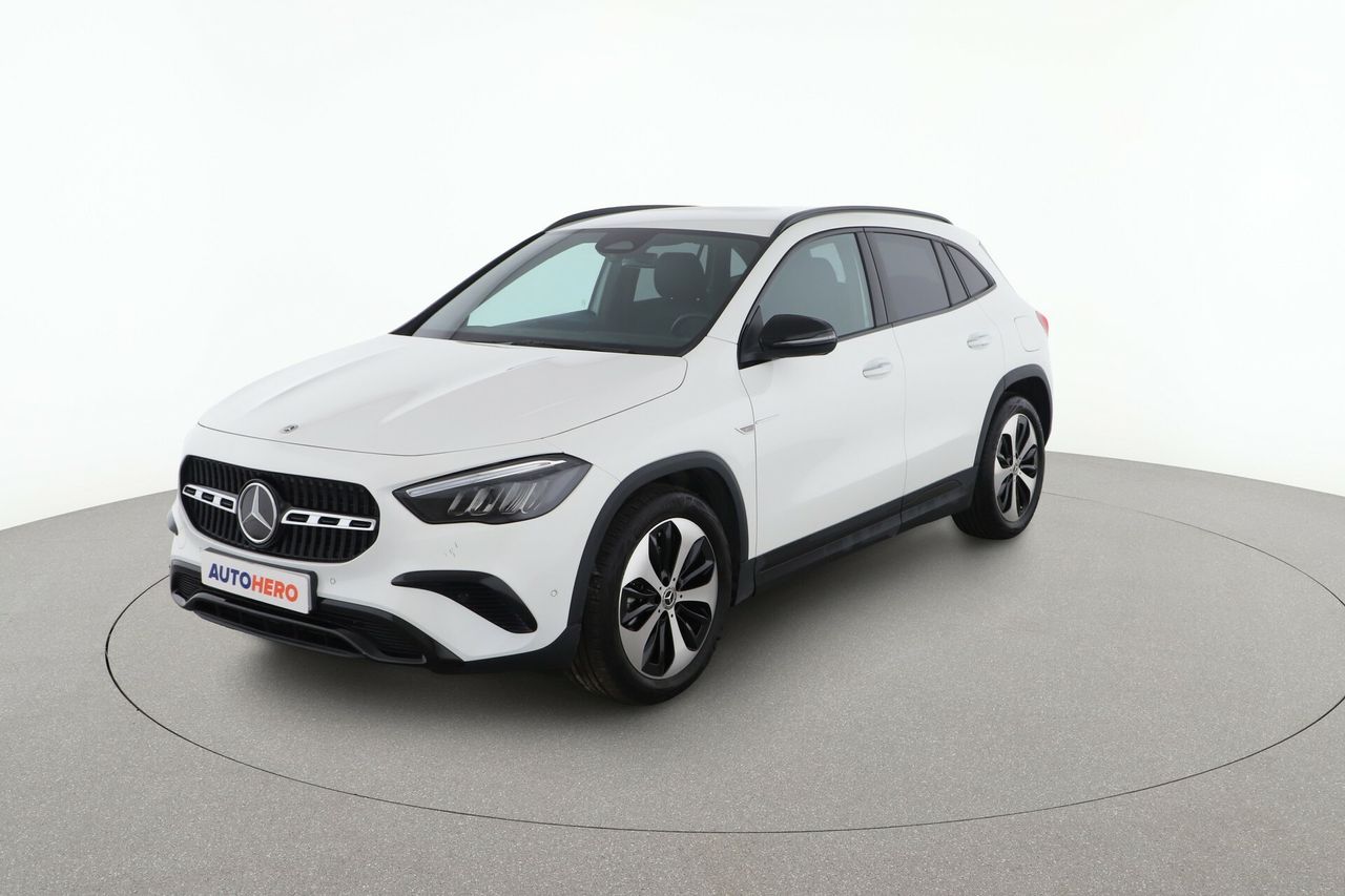 Equipos sistemas  de segunda mano - mercedes gla 2023 /