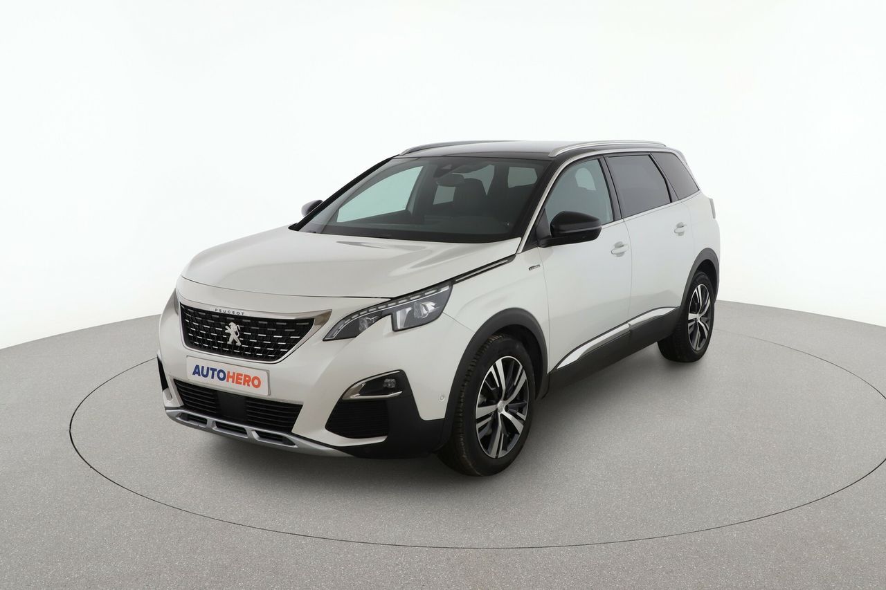 Ventanas grandes iluminacion natural  de segunda mano - peugeot 5008 2019 /