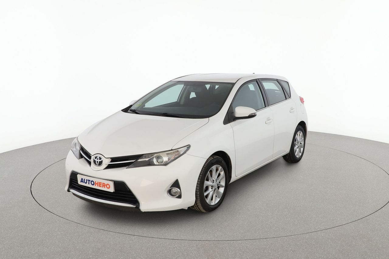 toyota auris 2014 /