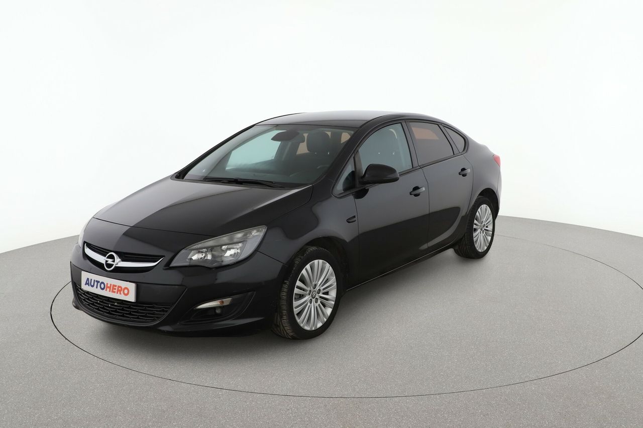 opel astra 2014 /