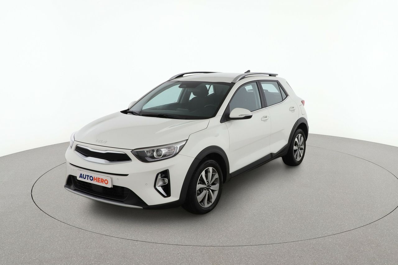 kia stonic 2022 /