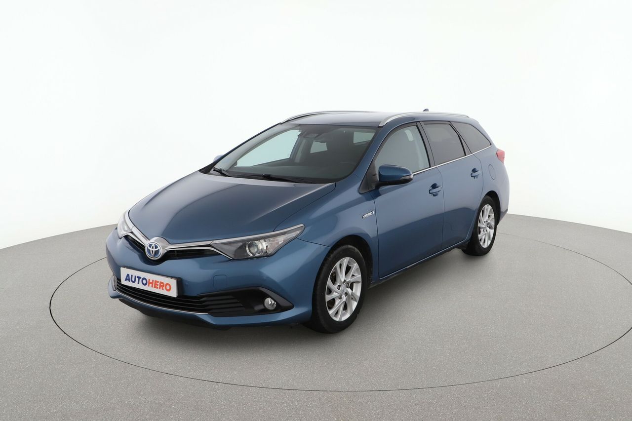 Foto toyota auris 2017 /